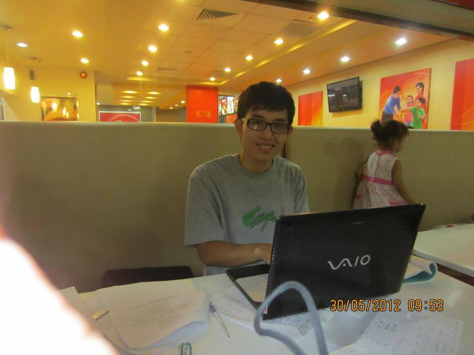 ảnh anh  là một người tài năng, chu đáo trong công việc, anh đã có những đóng góp quan trọng, góp phần xây dựng CLB Lập Trình PTIT vững mạnh như hiện nay.